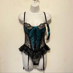 Vintage 1970’s Nan Flowers Lace Teddy Bodysuit Lingerie. Size small